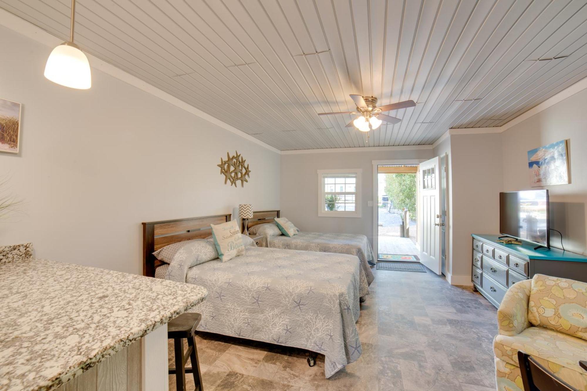 Ocean Isle Beach Studio With Patio - 1 Mi To Pier! Eksteriør billede