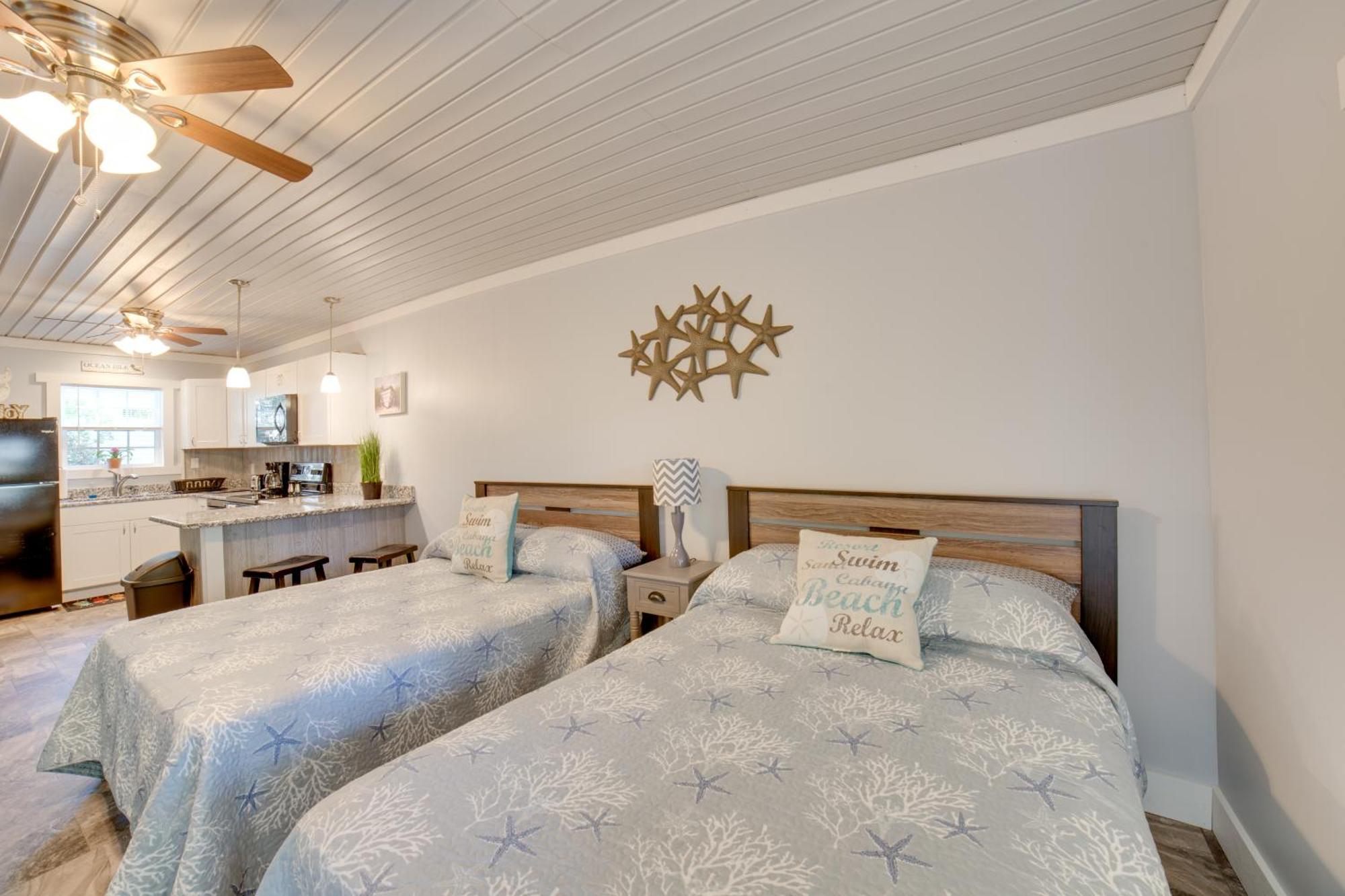 Ocean Isle Beach Studio With Patio - 1 Mi To Pier! Eksteriør billede